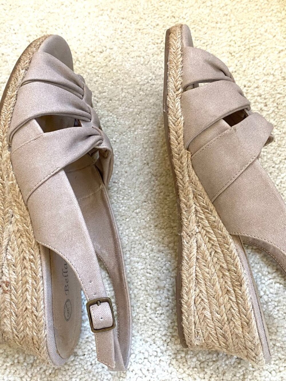 Espadrille wedge linen color soft fabric, comfortable, 2" heel sandal sz 8-1/2. - Picture 4 of 6